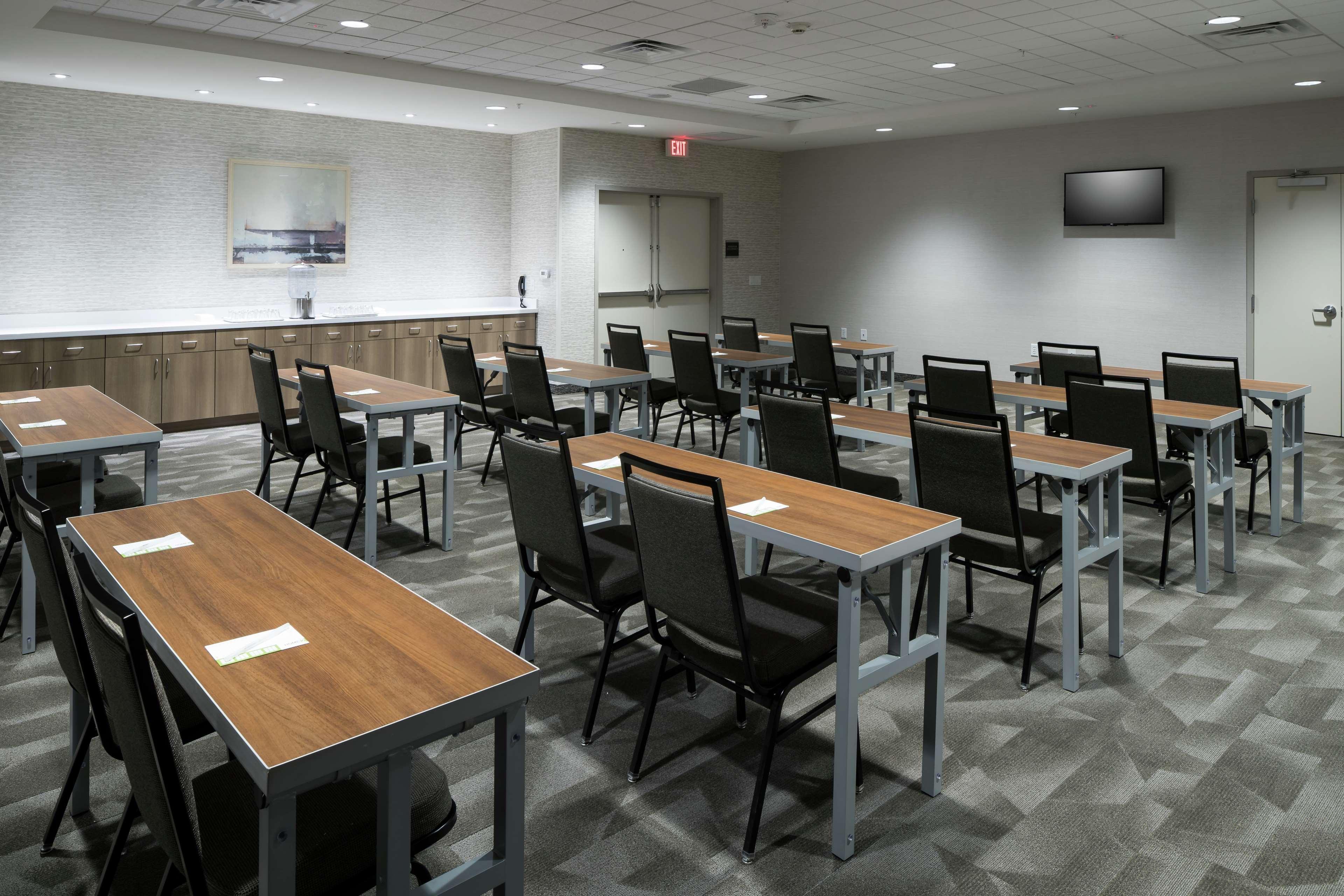 Home2 Suites By Hilton Jacksonville Airport Eksteriør billede