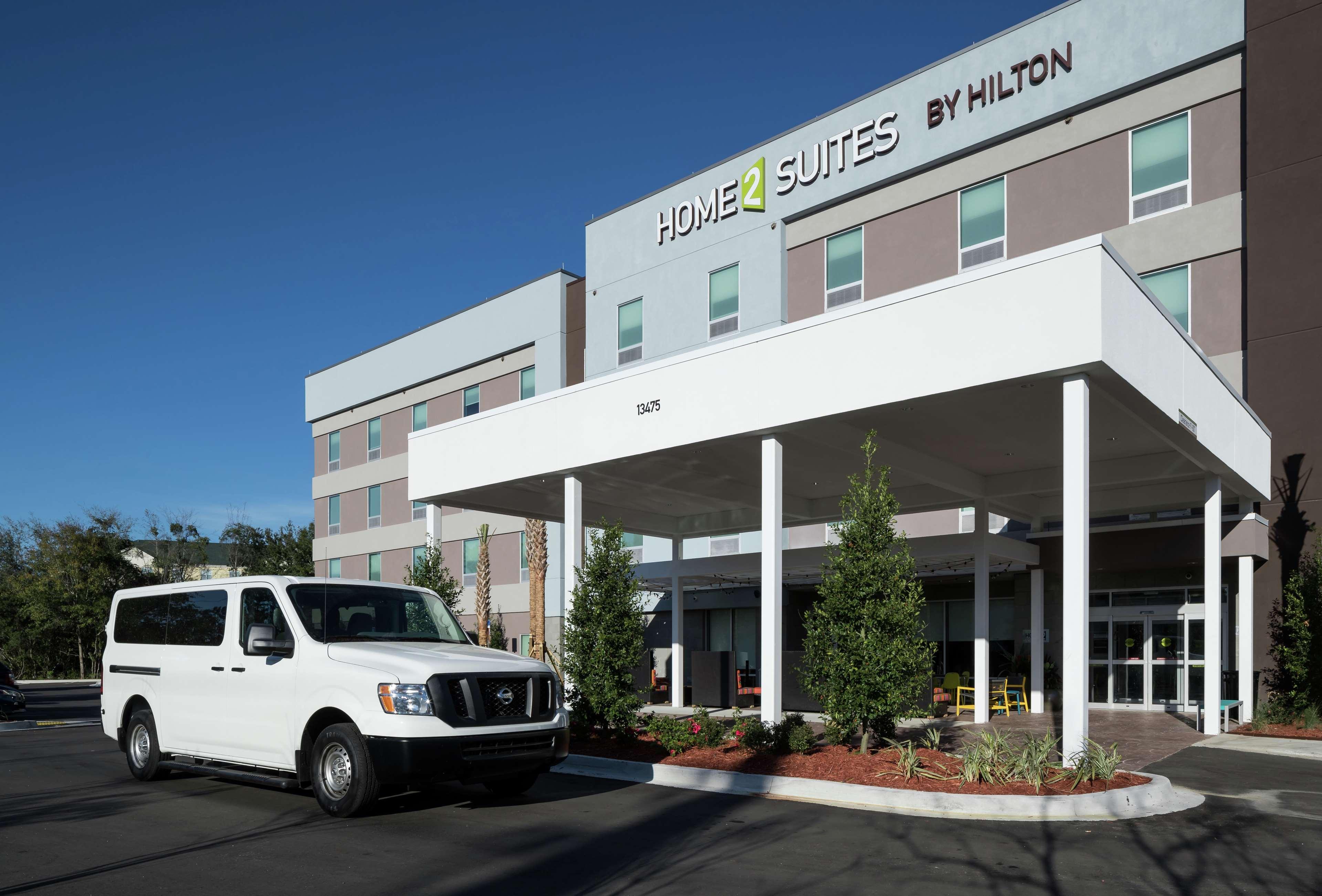 Home2 Suites By Hilton Jacksonville Airport Eksteriør billede