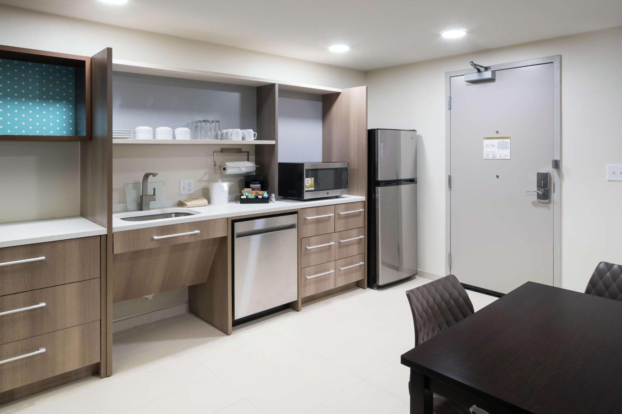 Home2 Suites By Hilton Jacksonville Airport Eksteriør billede