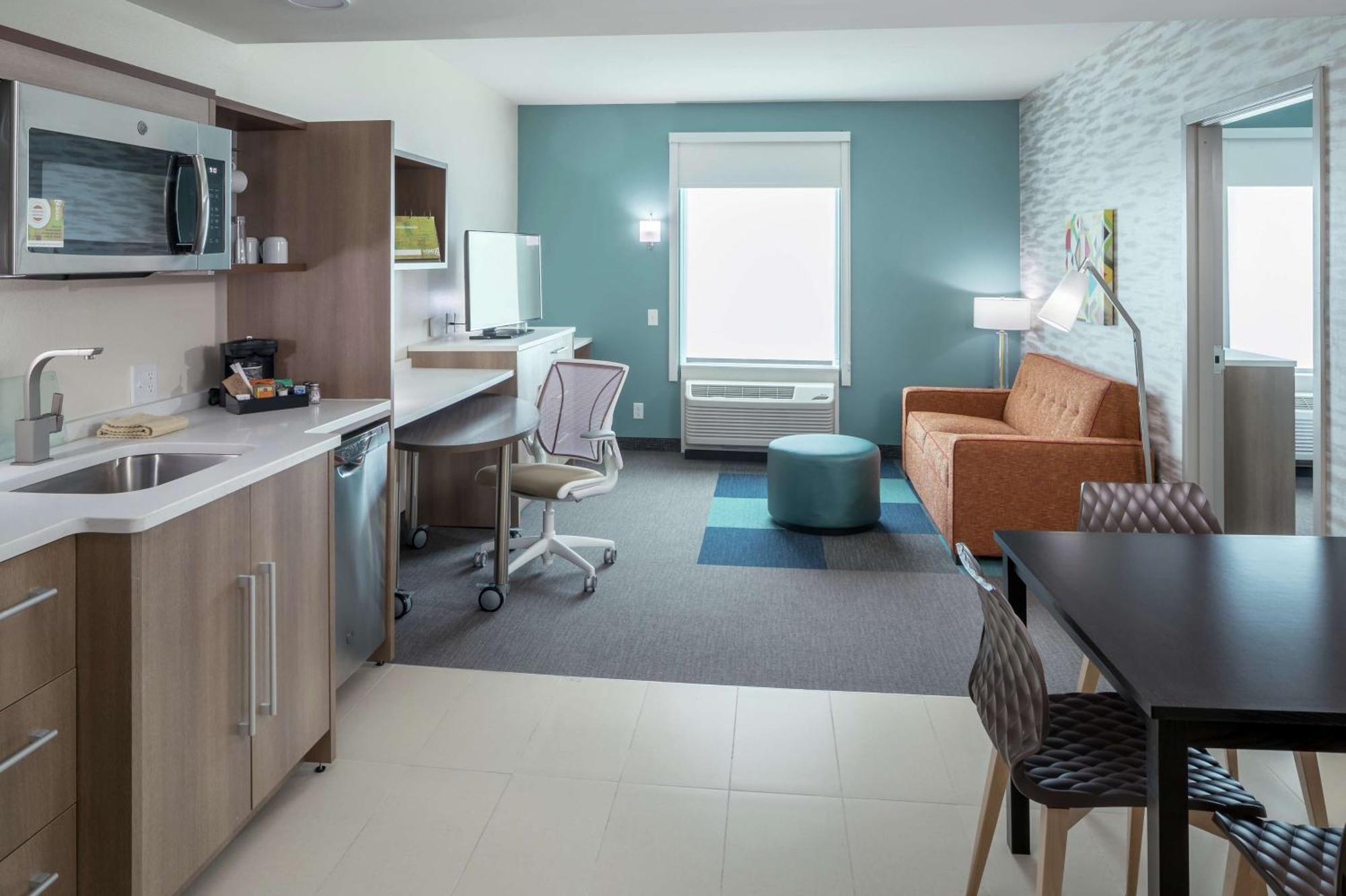 Home2 Suites By Hilton Jacksonville Airport Eksteriør billede